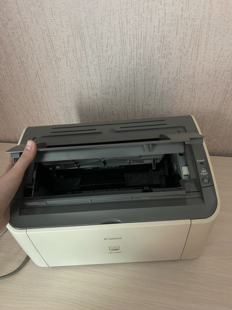 лазерний принтер canon lbp3000