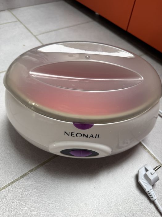 Parafiarka neonail