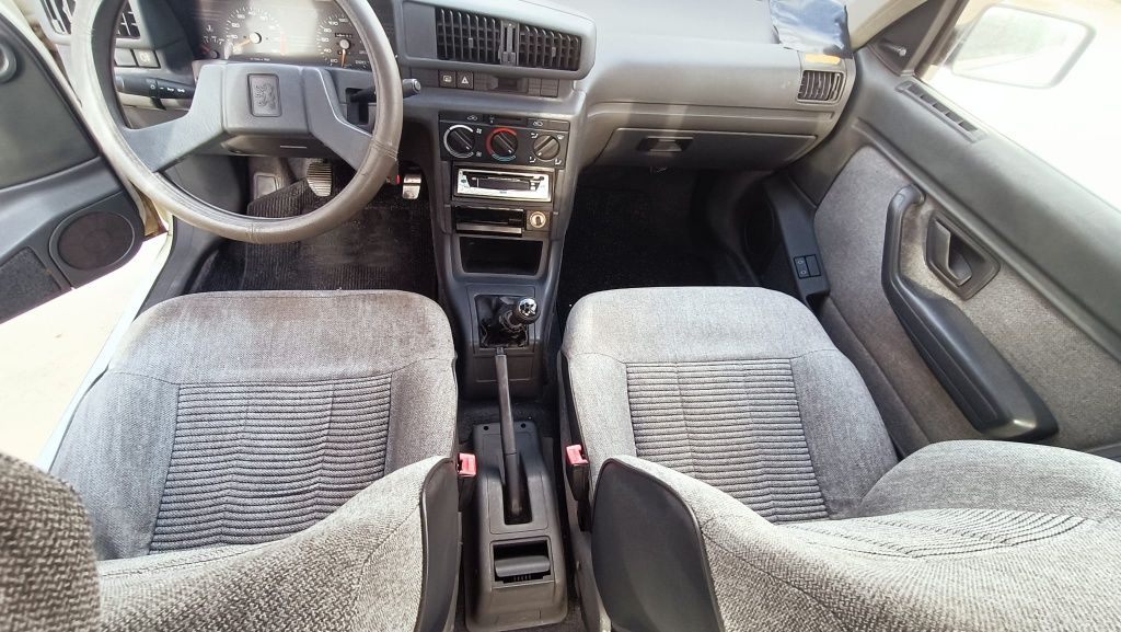 Peugeot 405 GR 1400