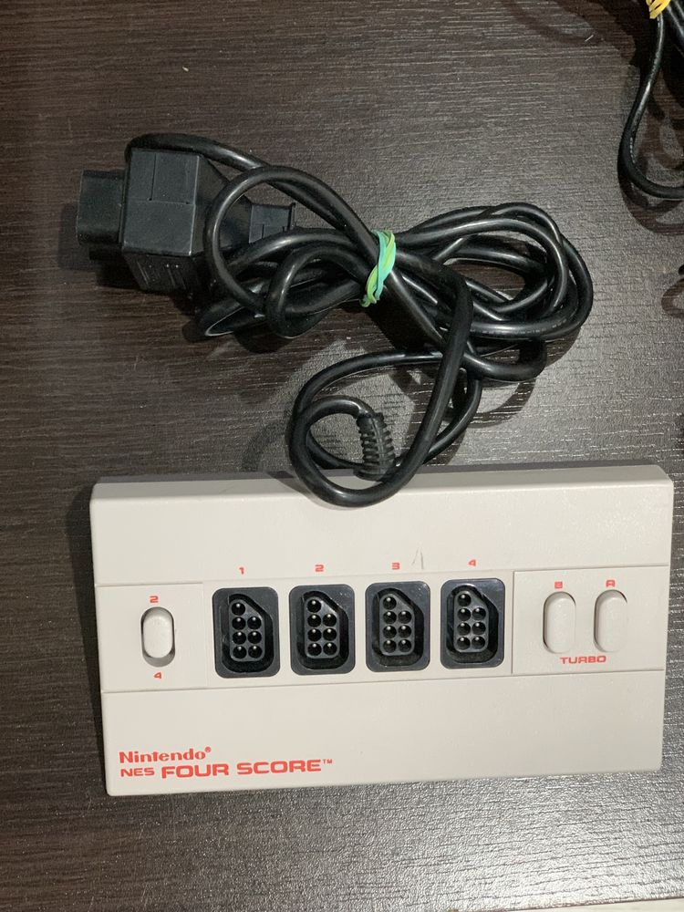 Nintendo Entertaiment System NES Jedyny taki multitap