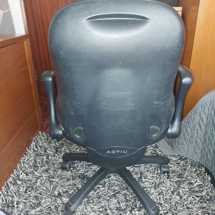 Cadeira de escritorio