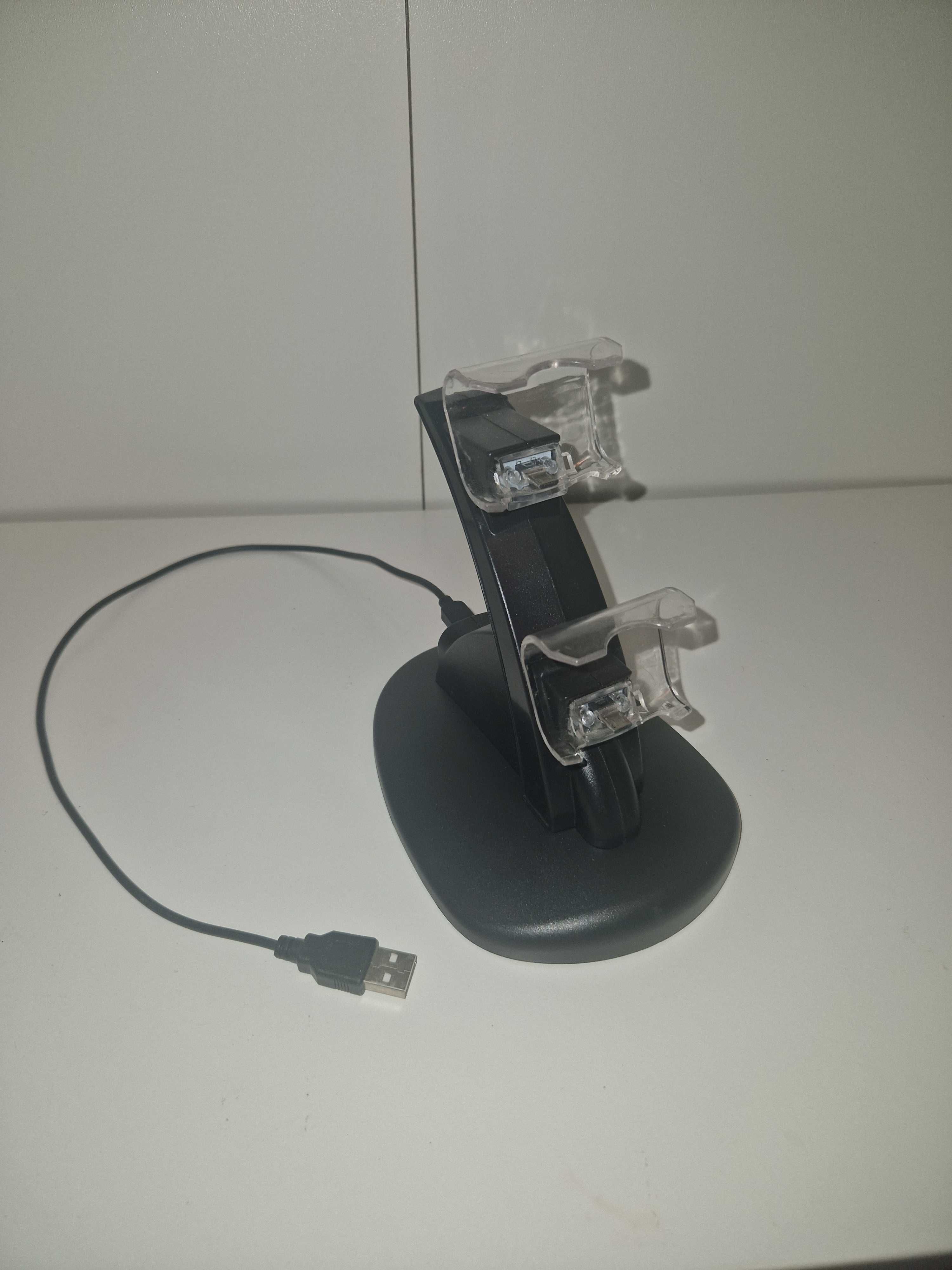 Base de Carregamento PS4 para 2 Comandos – 12€ (Negociável)