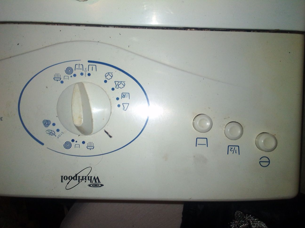 Запчасти на стиралку.Whirlpool AWT2284-800
