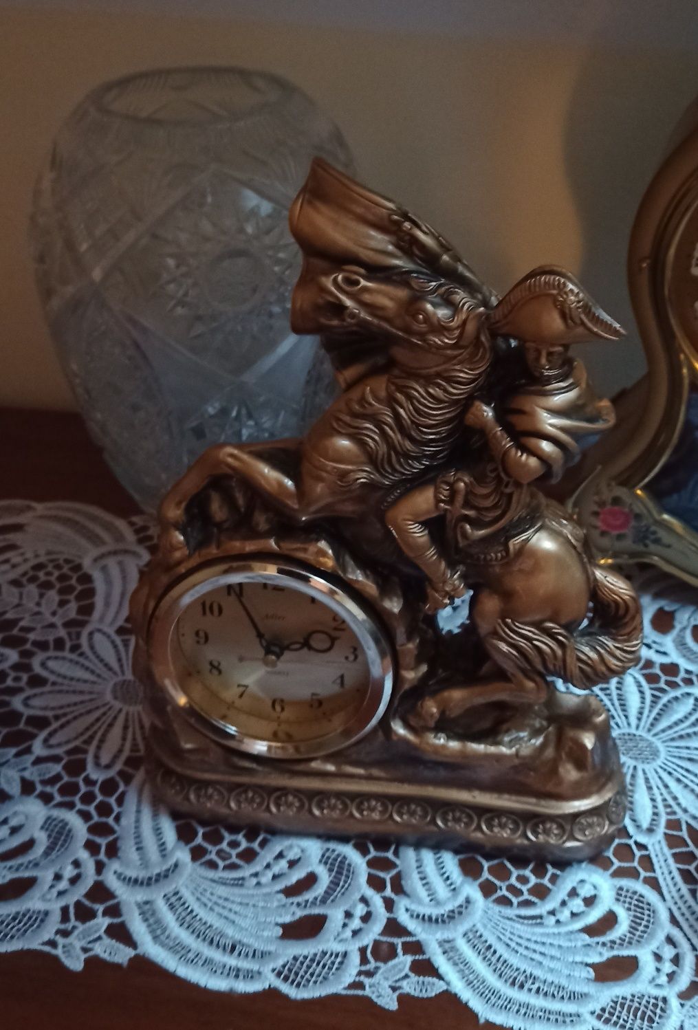 Zegar firmy Adler, kominkowy, ozdobny Napoleon.