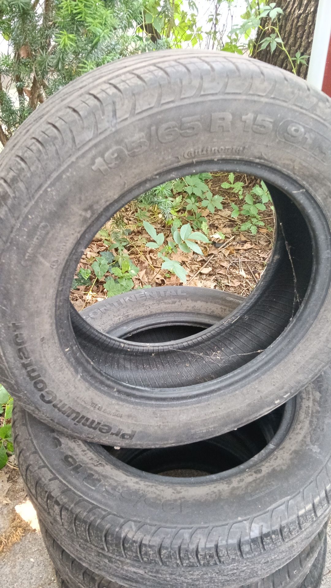 Opony różne, takie jak na zdjeciach