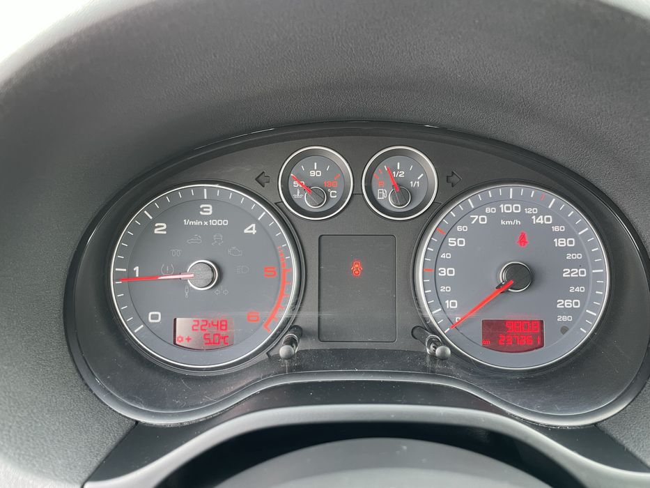 Audi A3 1.6TDI 105km bardzo ładna