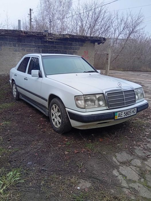 Продам Mercedes w 124