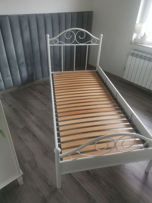 Łóżko młodzieżowe 90cm