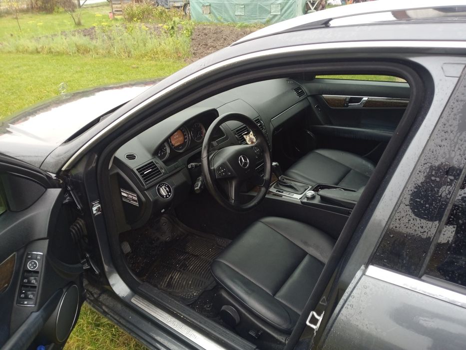 Mercedes C220 W204 kombi elegance AUTOMAT 2.2 CDI