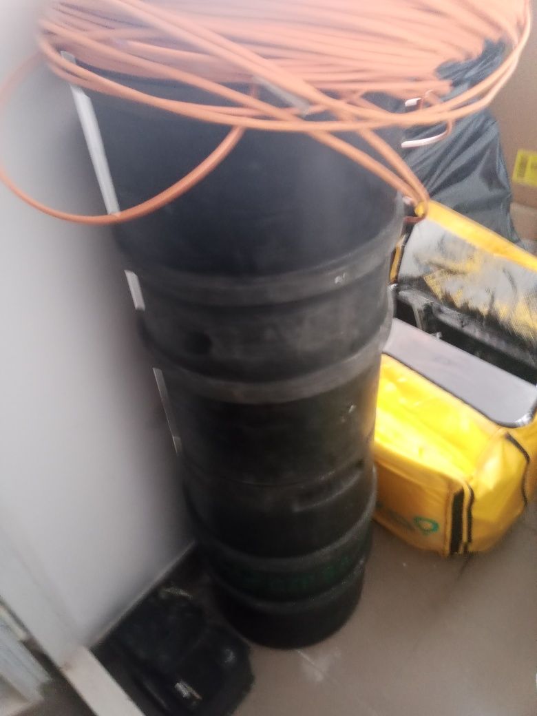 Продам обладнання для магазину розривного пива..