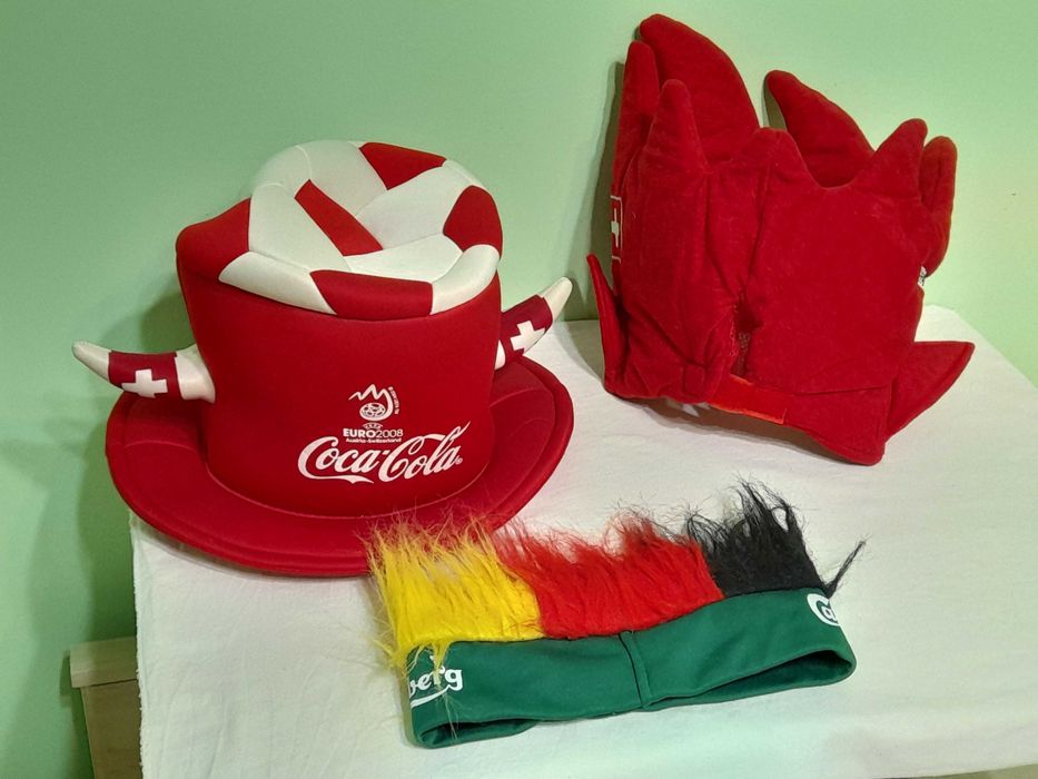 шапки , шарф EURO 2008 ,капелюх Accessorize -M\L