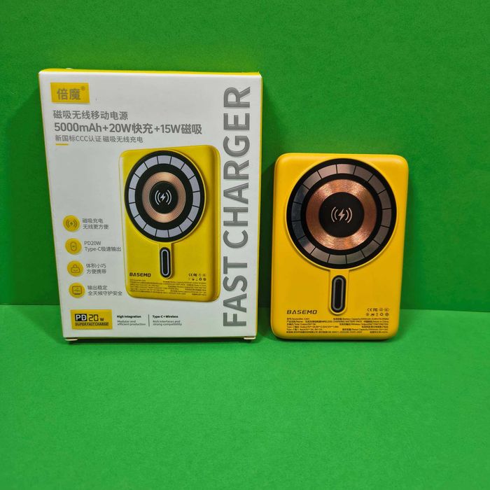В упаковке магнитный повербанк для айфона 11 Type-C 22,5Вт 50000 mAh