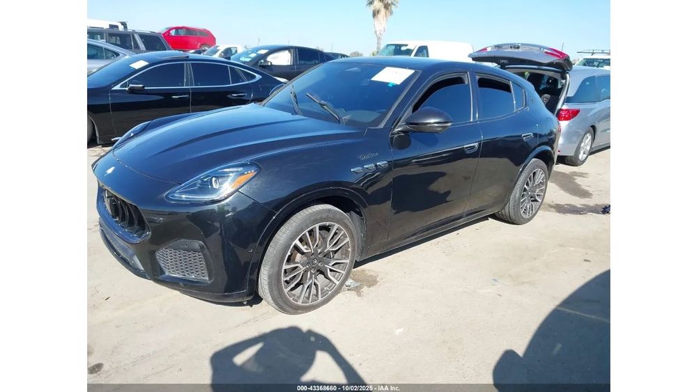 Maserati Grecale 2023 MASERATI GRECALE MODENA /4x4/Niski przebieg/