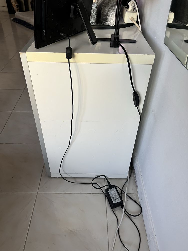 Movél IKEA branco