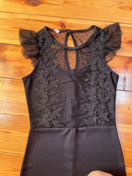 Платье мини черное