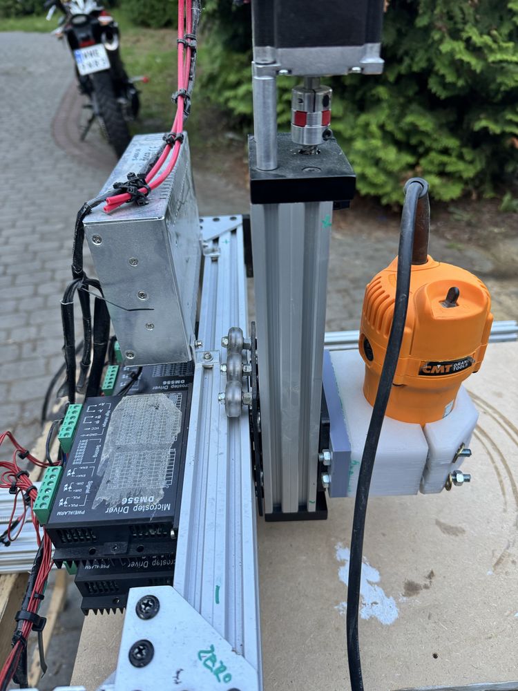 CNC NIE takie małe sprawne dla majsterkowicza/hobbysty 100/50/20cm