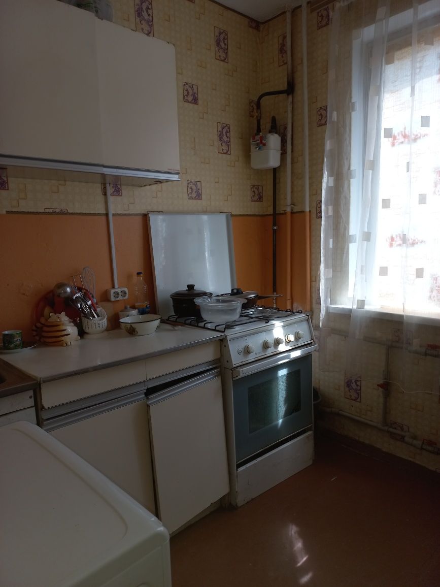 Сдам 1 комн. квартиру, р-н Одесской, к-р Салют