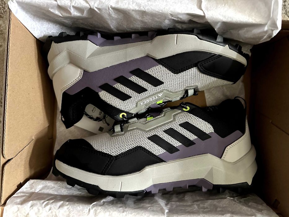 Adidas Terrex Оригінал 38 розмір, жіноче осіннє взуття адідас