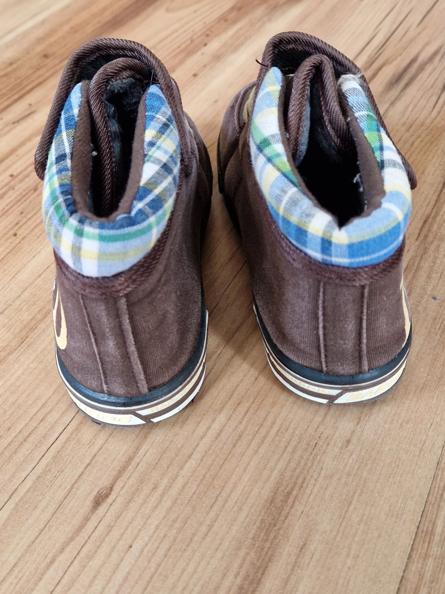 Buty wiosenno jesienne babudog w rozmiarze 29 stan bardzo dobry