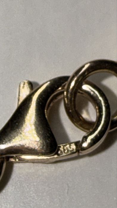 Złoty łańcuszek, 14k pr.585, waga 7.61g, dł. 45cm, szer. 4mm