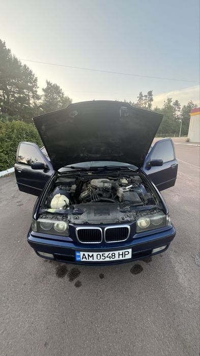 Продам BMW E36 деталі за номером