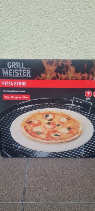 kamień do pizzy Grill Meister, przeznaczony do pieczenia pizzy i innyc
