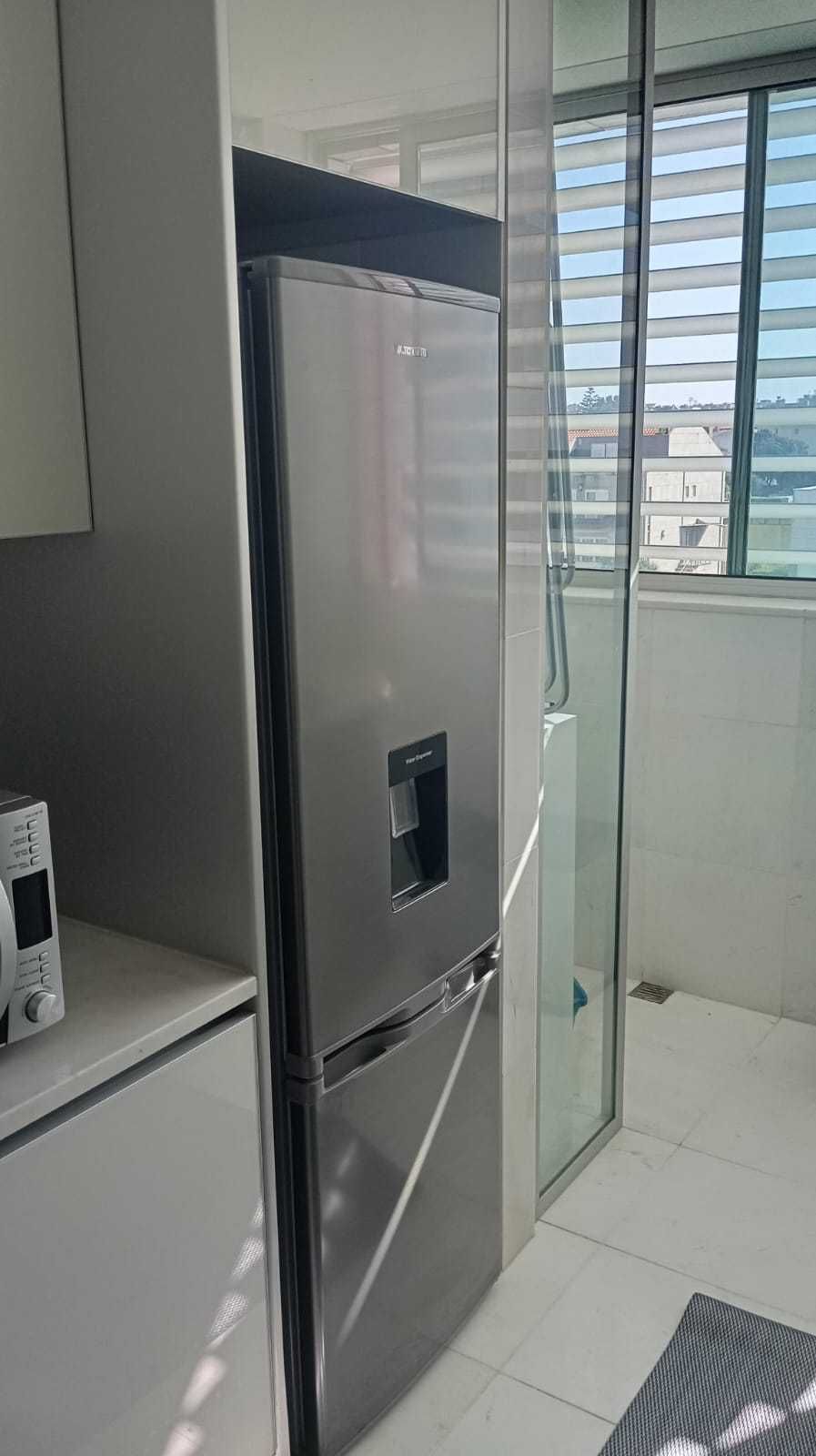 T2 Arrendamento em frente Praia Boa Nova