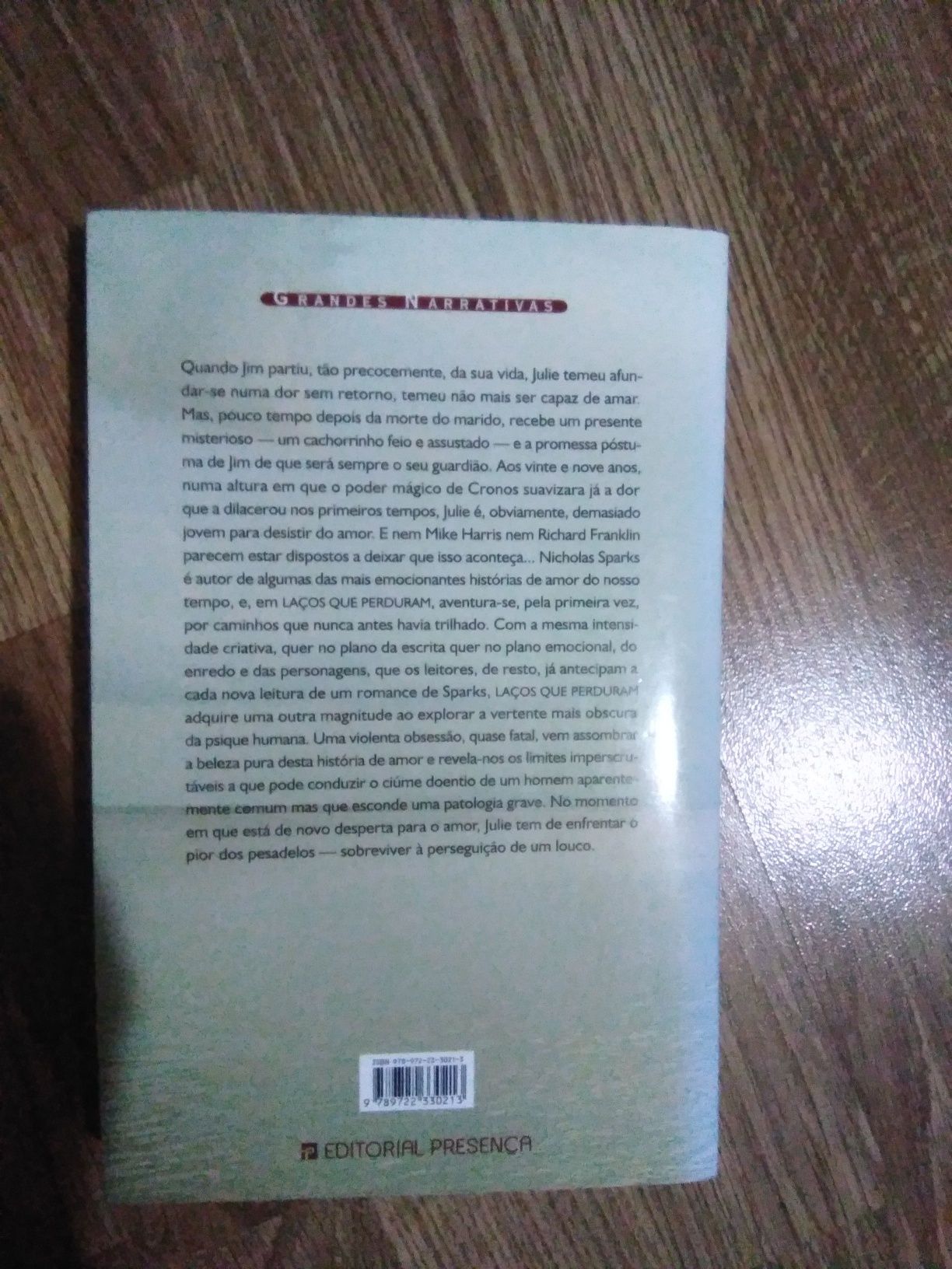 Livro Laços que perduram - Nicholas Sparks