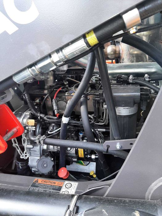 Екскаватор-навантажувач Mecalac TLB 870 SS новий