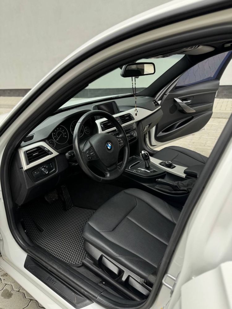 Продам Терміново BMW 320 X-drive