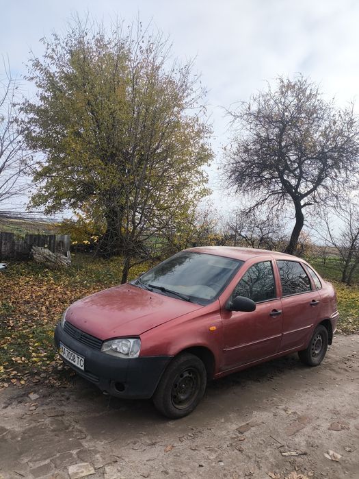 Лада Калина на повному ходу ,гбо,резина зима.