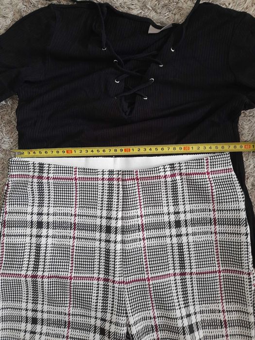 Nowe spodnie w krateczkę M