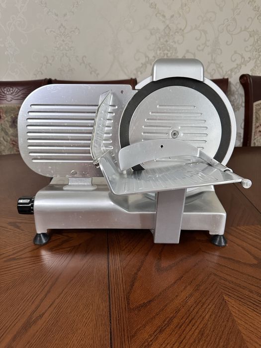 Слайсер професійний DOM 25 GS Італія