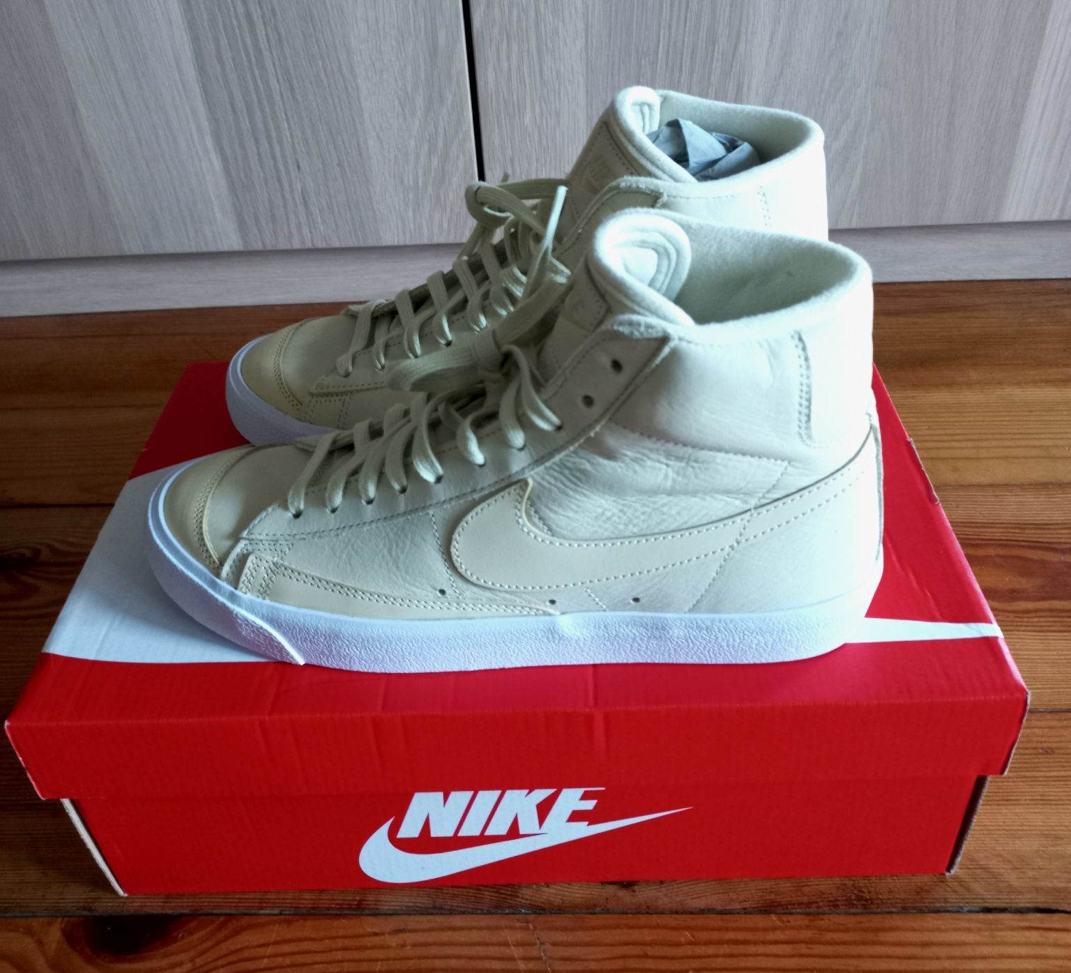 Nike Blazer Mid Premium rozm. 42