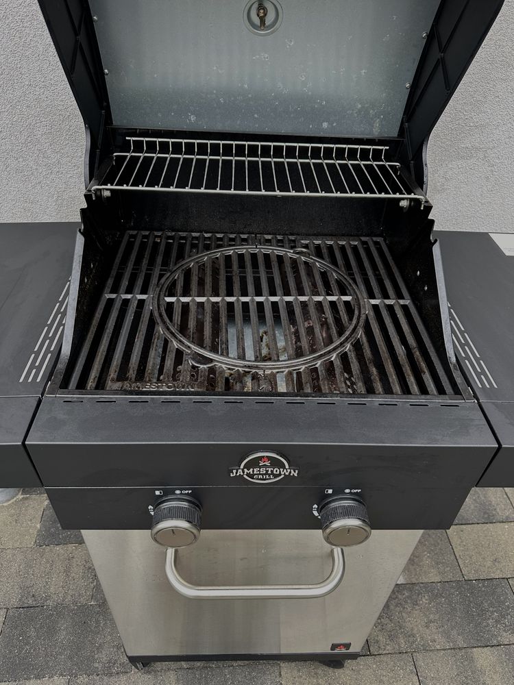 Grill gazowy jamestown stan bdb plus pokrowiec