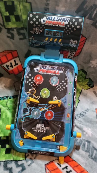 Gra pinball game