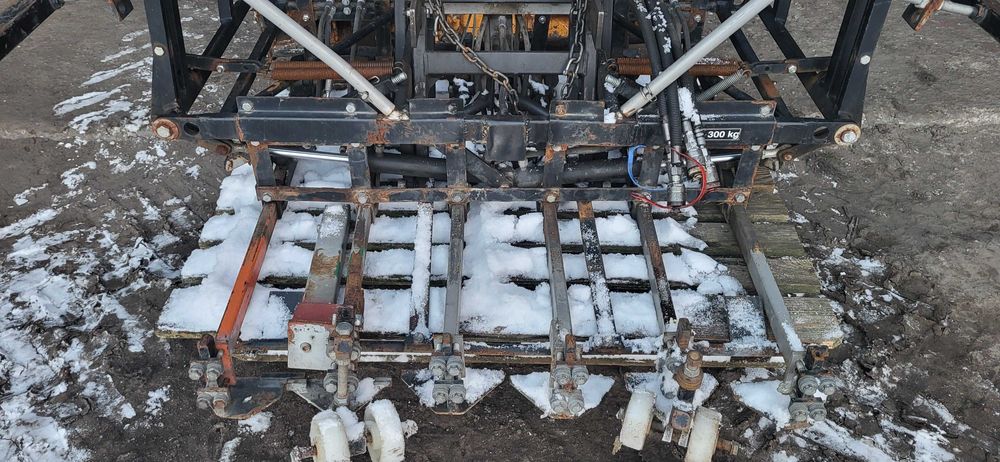 Chwytak do kostki Optimas H 99 H77