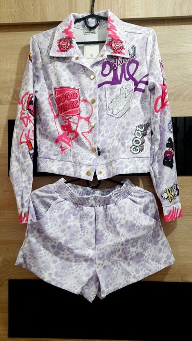 Garnitur damski komplet spodenki I marynarka