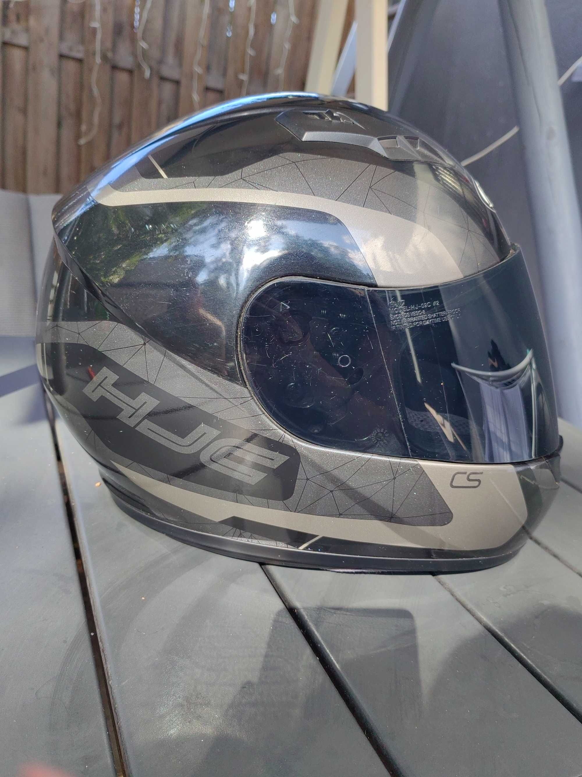 Sprzedam kask  motocyklowy rozmiar L