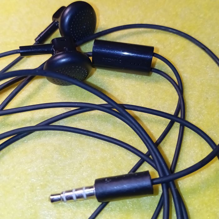 Минигарнитура NOKIA 3.5мм.