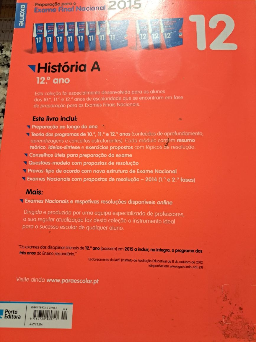 Livro "Preparação para o Exame Nacional de História A" (12º ano)