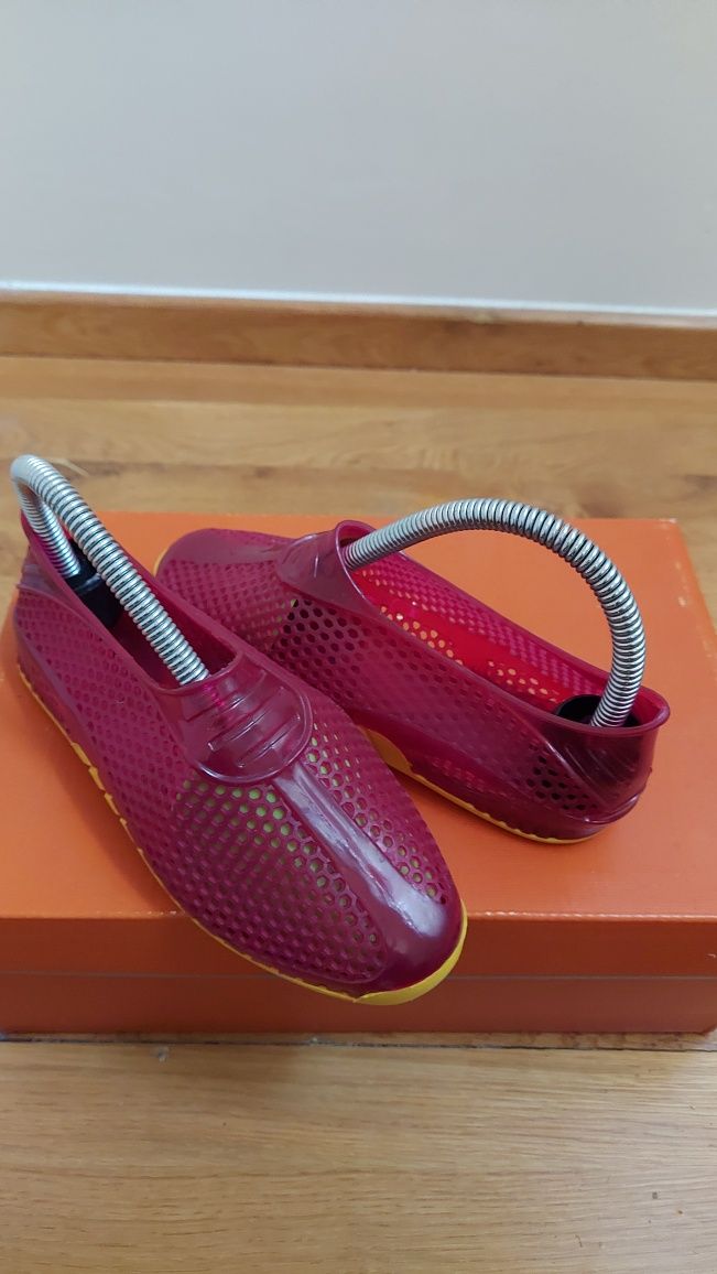 Superelastic, komfort buciki do wody made in Italy r 30/31