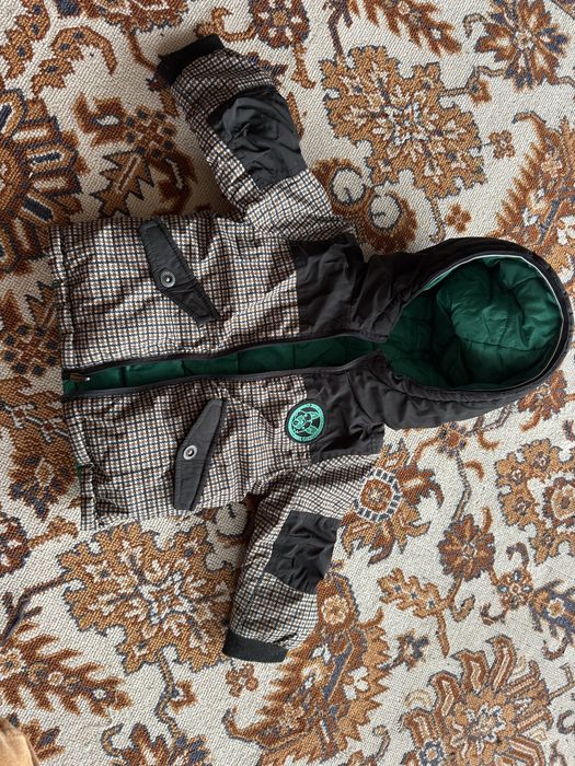 Kispo de bebe reversivel em otimo estado