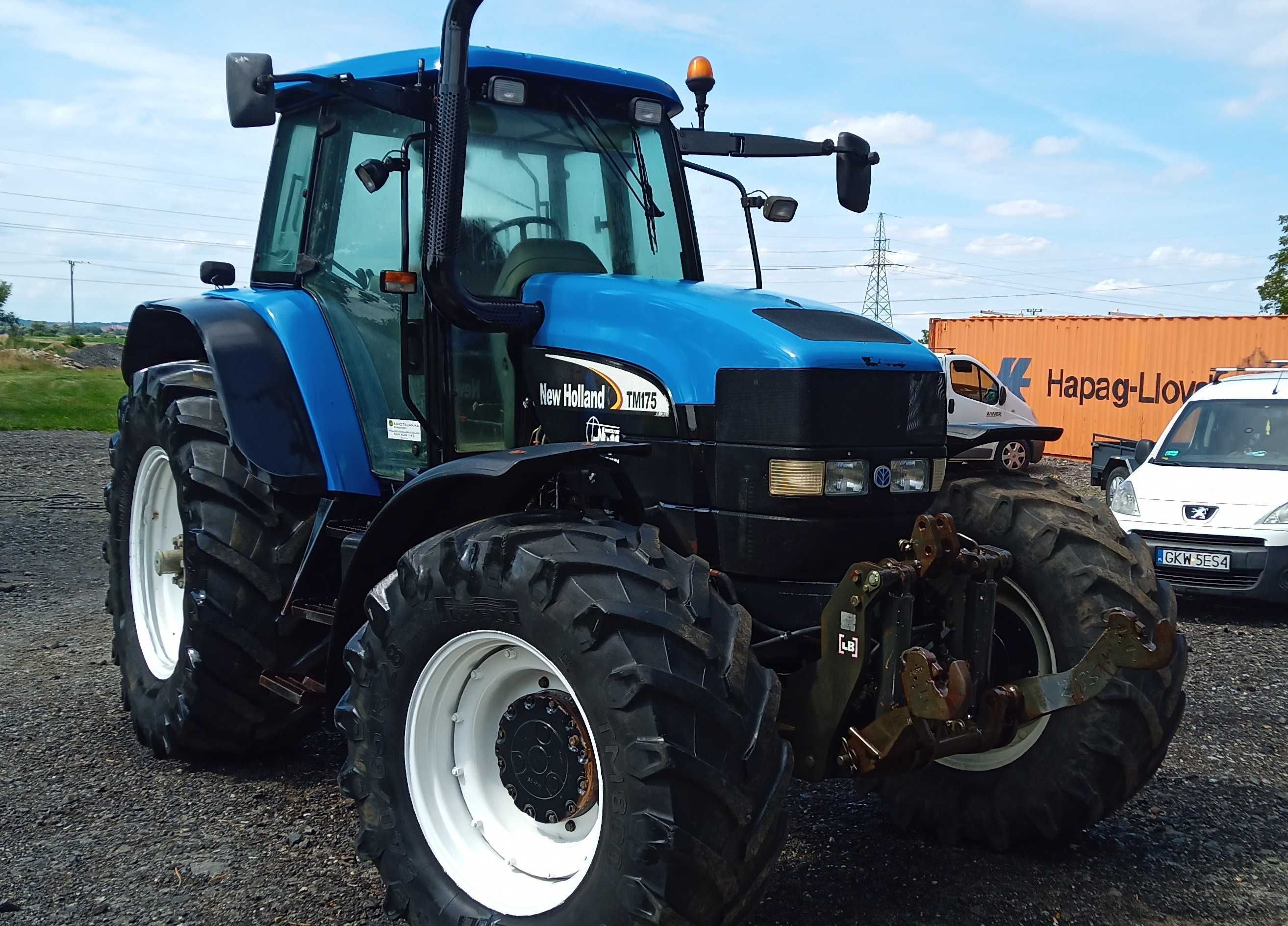 Ciągnik rolniczy New Holland TM 175