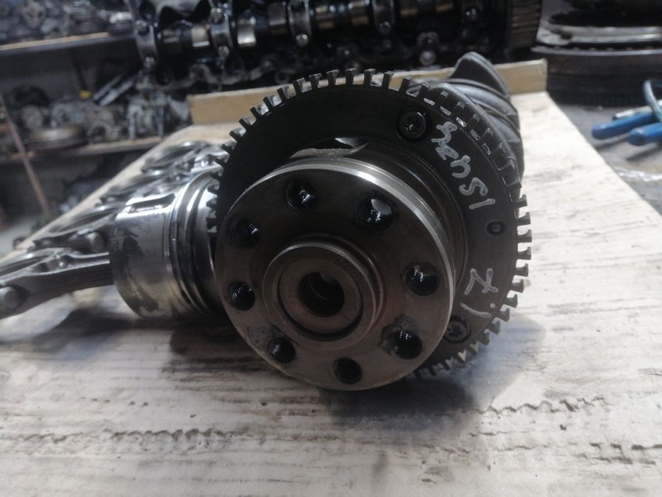 Коленвал шатуни поршня 1.7CDTI Isuzu Opel Corsa Combo Astra Zafira