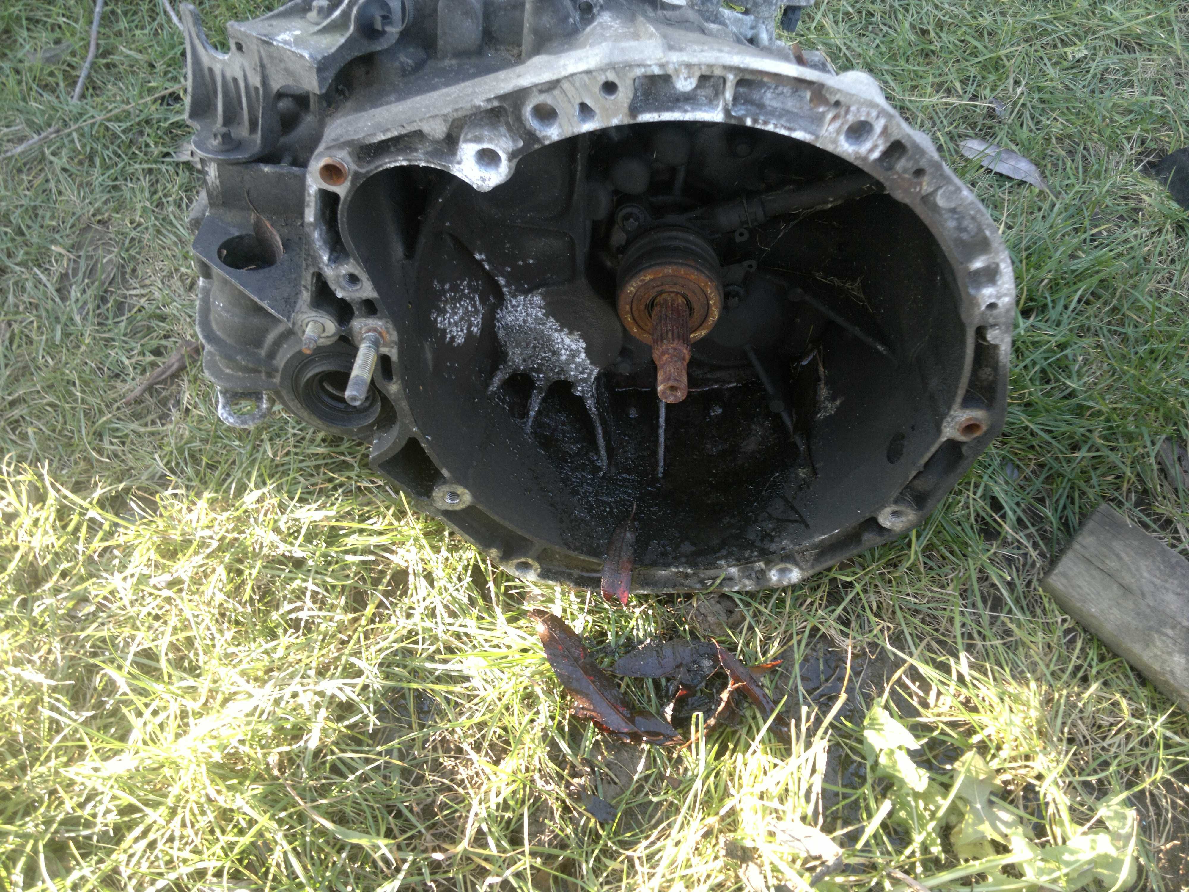 Renault ESPACE 4 silnik pólosie sanie maglownica oś tył zamek 2,0 T