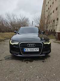 Автомобиль Audi A6 C7 2013