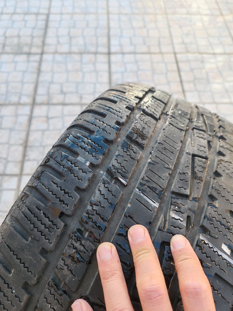 Par de pneus Goodyear 225-50 r16