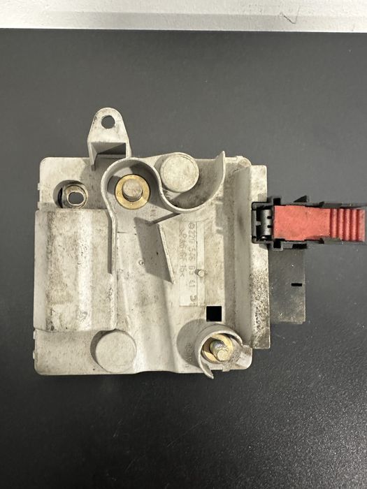 Caixa de fusíveis da bateria mercedes w220 s320
