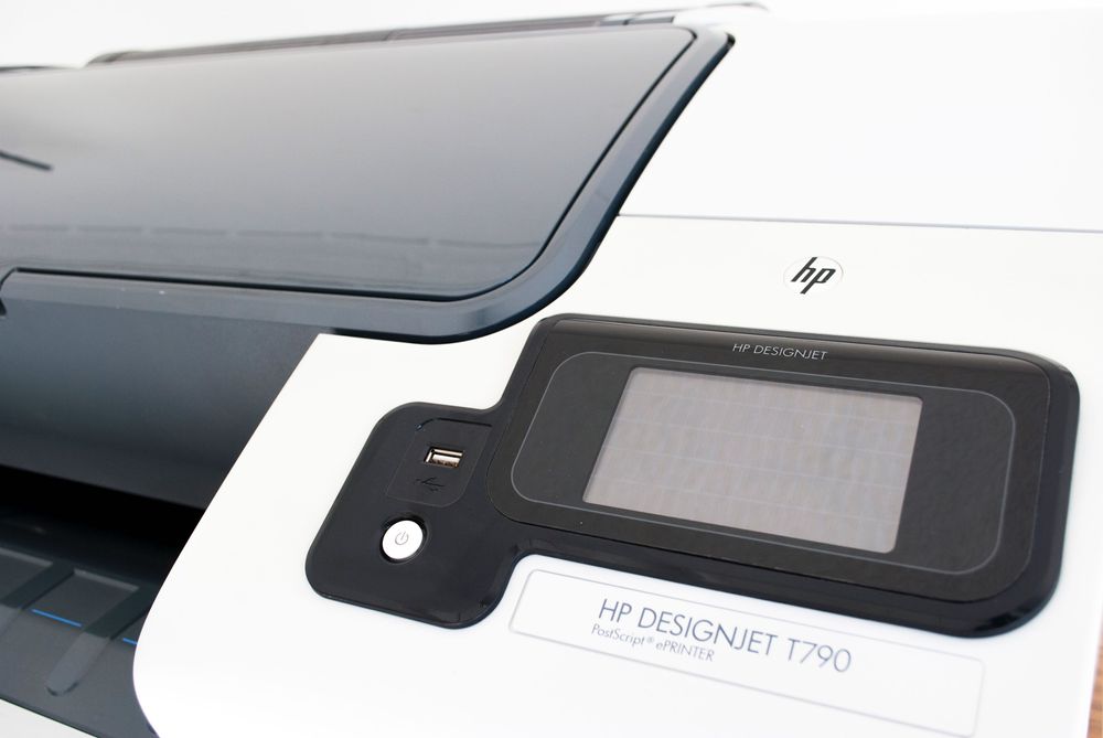 Plotter HP T790PS 24 / A1 - Impressora Grande Formato